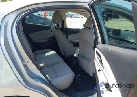 2019 Toyota Yaris Le from USA, damaged, VIN 3MYDLBYV1KY511487